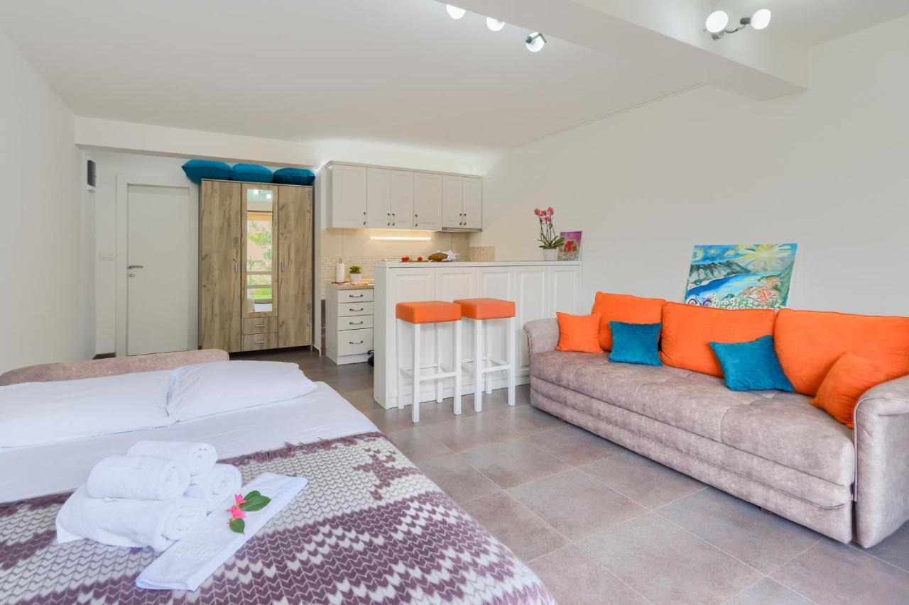 Apartment Castellino Kotor Eksteriør billede